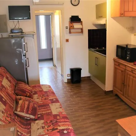 19, Heliopolis Fgh Au Village Naturiste * Agde